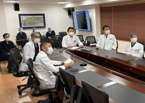 カンファレンス